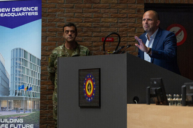 149,000 Belgian teens invited to voluntary military service