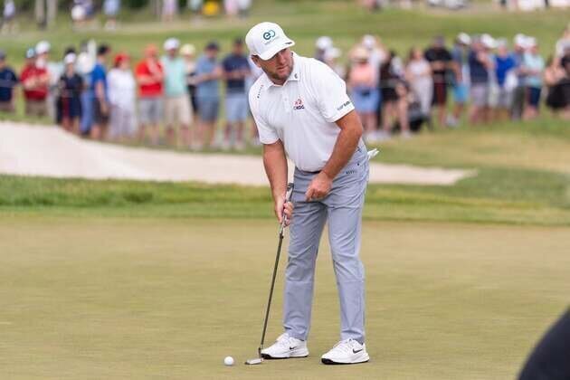 Peter Uihlein, Graeme McDowell qualify for U.S. Open; 7 advance in England