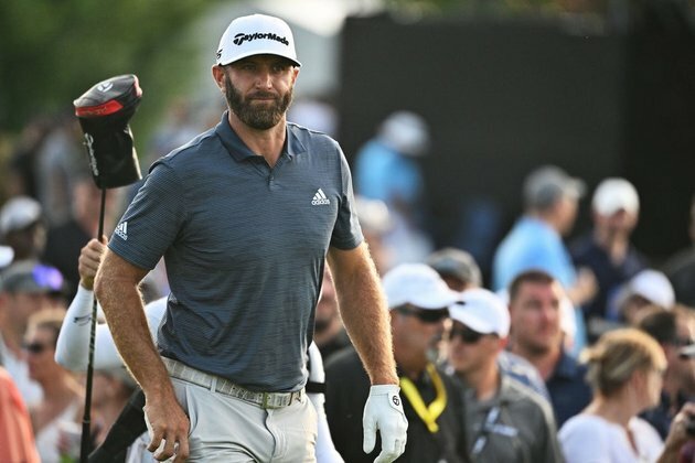 Dustin Johnson grabs lead at LIV Chicago