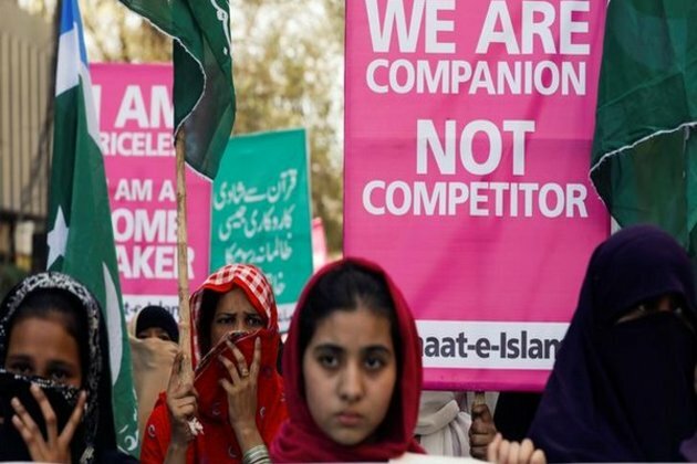 Pak religious affairs minister urges Imran Khan to ban 'anti-Islam slogans' during 'Aurat March'