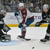 Nathan MacKinnon sets Colorado points record in win over Kings