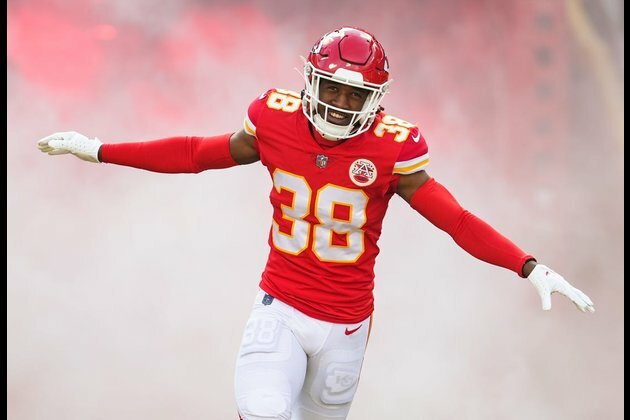 Chiefs CB L'Jarius Sneed, Bengals WR Tyler Boyd leave with injuries