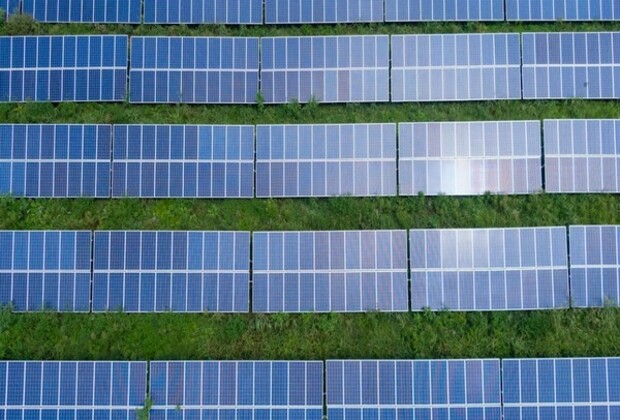 India achieves 100 GW solar power capacity, on track for 2030 target