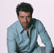Nick Knowles to host 2010 Awards