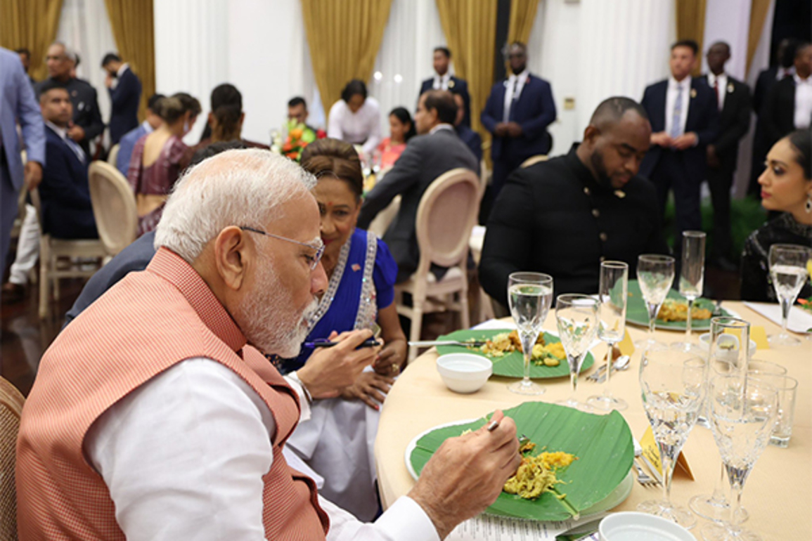 PM Modi attends dinner hosted by Trinidad and Tobago counterpart Kamla Persad-Bissessar