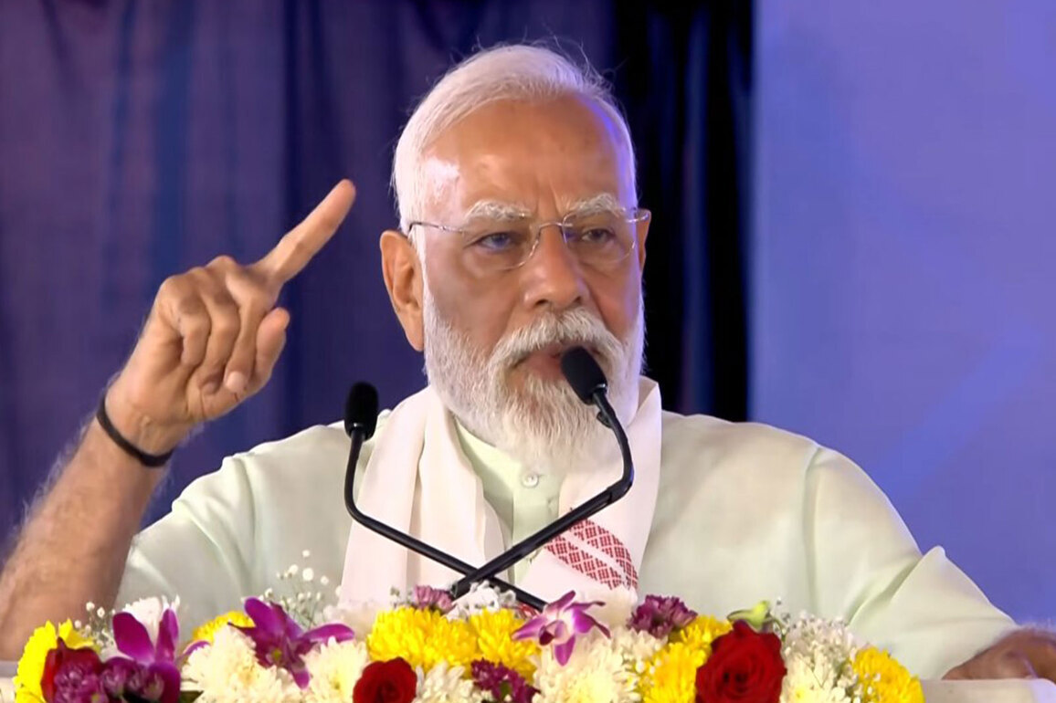 After 'AAPda' exit, Delhi witnessing rapid all-round development: PM Modi