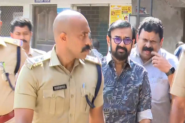 Malayalam actor Maniyanpilla Raju arrested, released on bail in Kerala road accident case