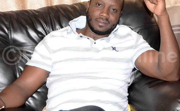 Bebe Cool ng'awayaamu ne Bukedde e Kiwatule Bebe Cool ng'awayaamu ne Bukedde e Kiwatule