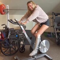 Lindsey Vonn's rehab progresses to stationary bike