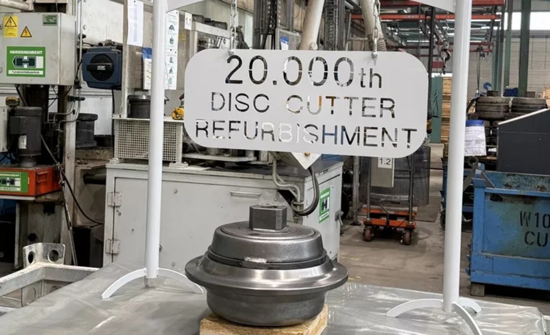 At Herrenknecht’s Schwanau plant, the 20,000th cutting roller for use in a TBM was recently overhauled