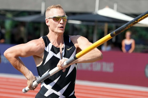 U.S. pole vaulter Sam Kendricks tests positive, out of Olympics