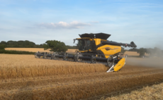 New Holland CR10: First Drive