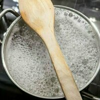 Can a wooden spoon really stop a pot from boiling over? Here's the science