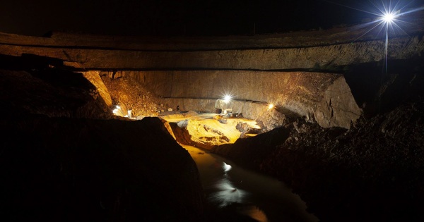 Black Cat hoping for more luck with investors via new hold-gold strategy