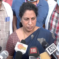 Karur stampede: Two on ventilator; post-mortem, handover of bodies of dead to be by noon