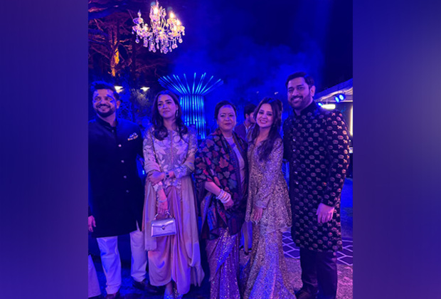 Viral video: MS Dhoni, Suresh Raina dance their hearts out at wedding of Pant's sister