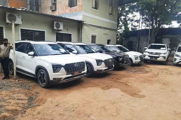 Ahmedabad Police busted interstate gang involved in 500 car thefts, 2 arrested