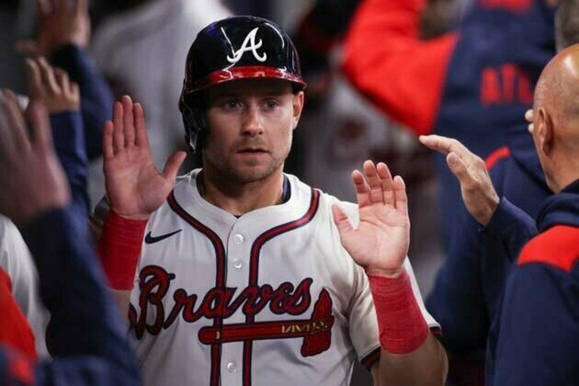 Braves remove OF Jarred Kelenic from 40-man among 5 moves