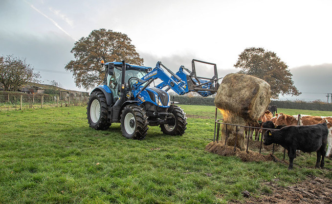 User review: New Holland T6 Dynamic Command shakes up John Deere fleet on dairy farm