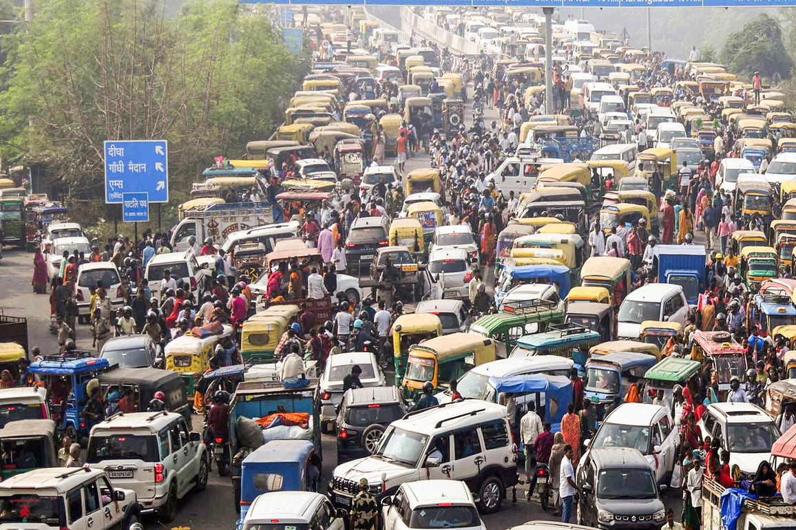 Auto industry saw 18.7% YoY growth in passenger vehicle sales in November: SIAM