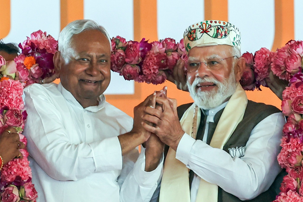 Nitish-Modi magic taking NDA to landslide win, Bihar votes for 'Susashan'