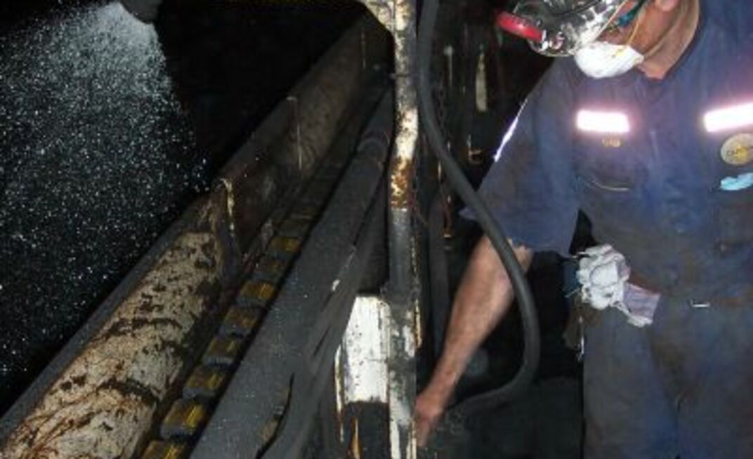 DUST FEATURE: Flipper finds dust solution