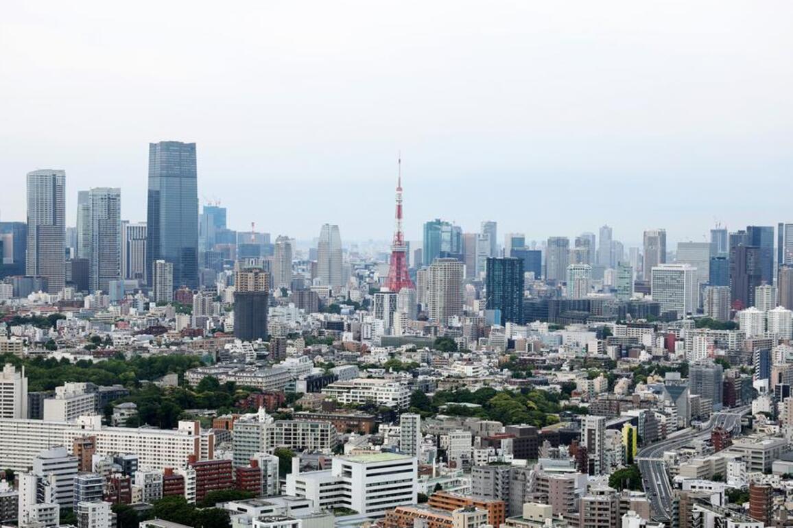 Japan's economy contracts annualized 1.8 pct in Q3