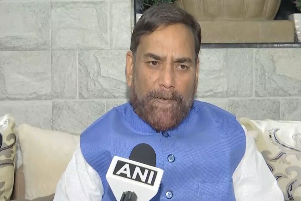 "Congress' plight beyond control of Rahul Gandhi": JDU's Rajiv Ranjan slams IYC protest at AI summit