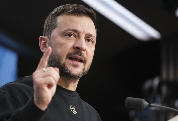 Ukraine must be nuclear-armed or in NATO Zelensky