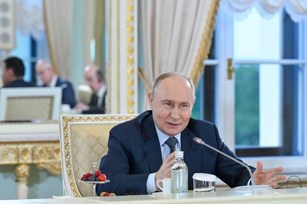 China enjoys robust growth, growing global influence: Putin