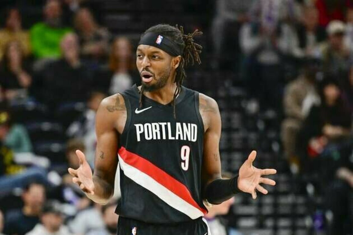 After Chauncey Billups' arrest, Blazers return to work vs. Warriors