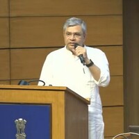 Union Cabinet adopts resolution to honour sacrifices of individuals who resisted Emergency, observes two-minute silence against excesses