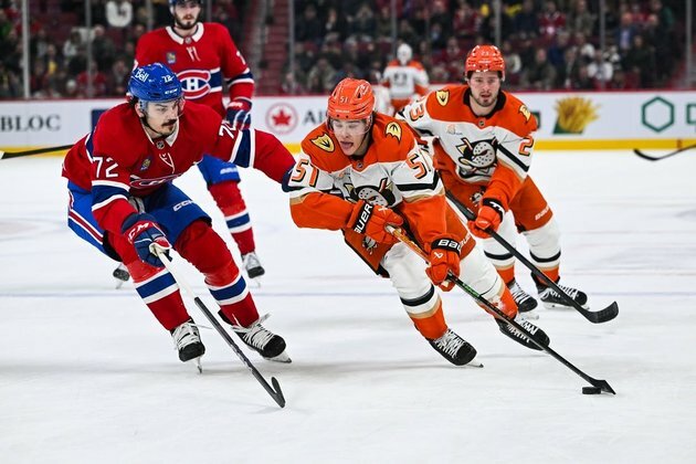 Surging Canadiens slip past Ducks in shootout