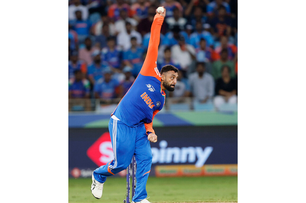 "I would like to...": Varun Chakaravarthy dedicates his Player of the Series award to his family