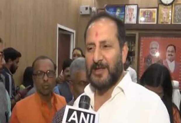 "Seven BJP MLAs will become ministers today": BJP leader Neeraj Kumar Singh