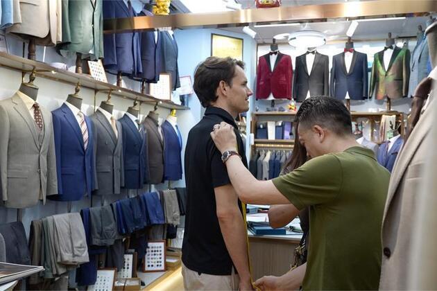 Update: Foreign travel to China surges as visitors seek diverse experiences