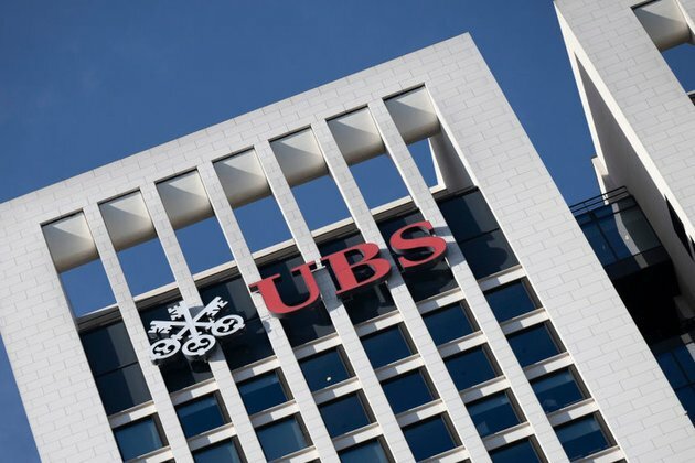 Swiss banking giant in talks to buy Credit Suisse media