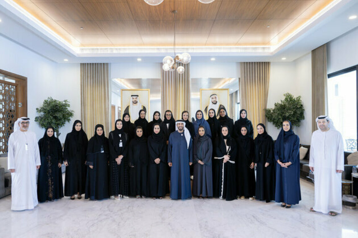 Nahyan bin Zayed commends efforts of female staff at Abu Dhabi Sports Council