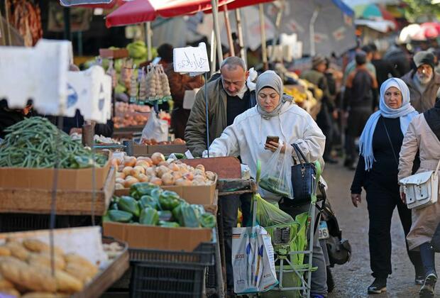 Lebanese struggling to afford Ramadan essentials amid economic crisis