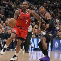 Kawhi Leonard stars in return as Clippers down Lakers