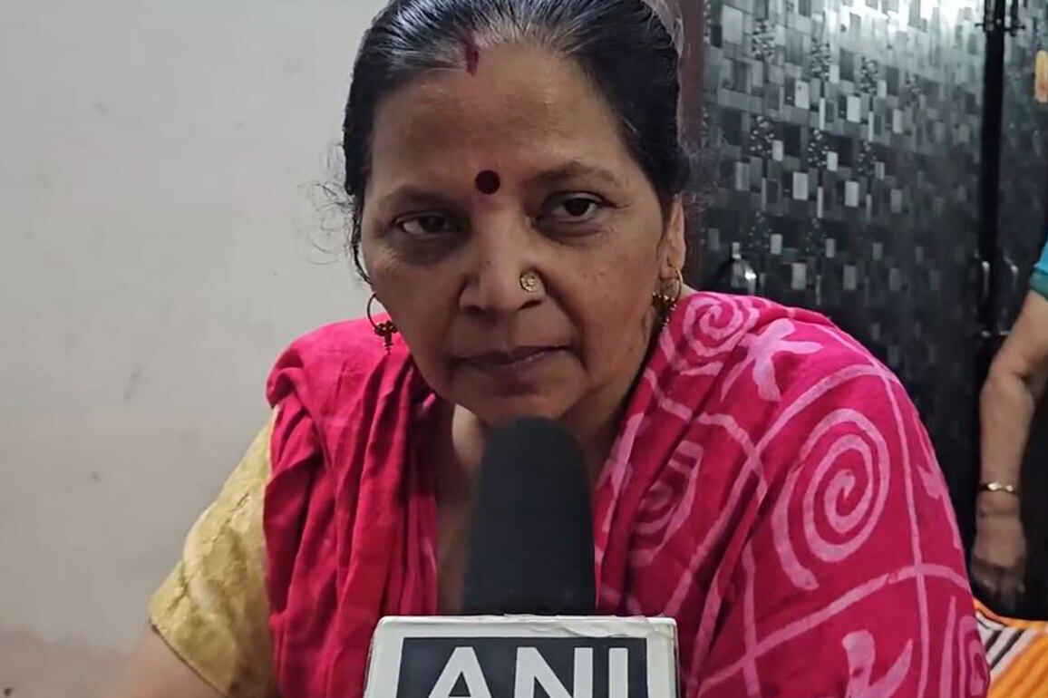 "When our car hit pothole, she started breathing," says Husband of woman who was declared 'brain-dead' in Bareilly