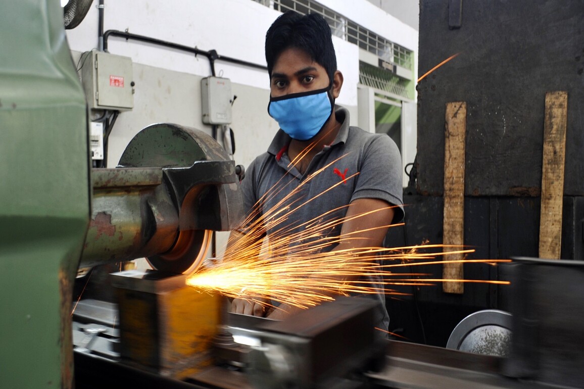 New Labour Codes to reshape Employee benefits, Hiring models and Compliance framework: EY Report