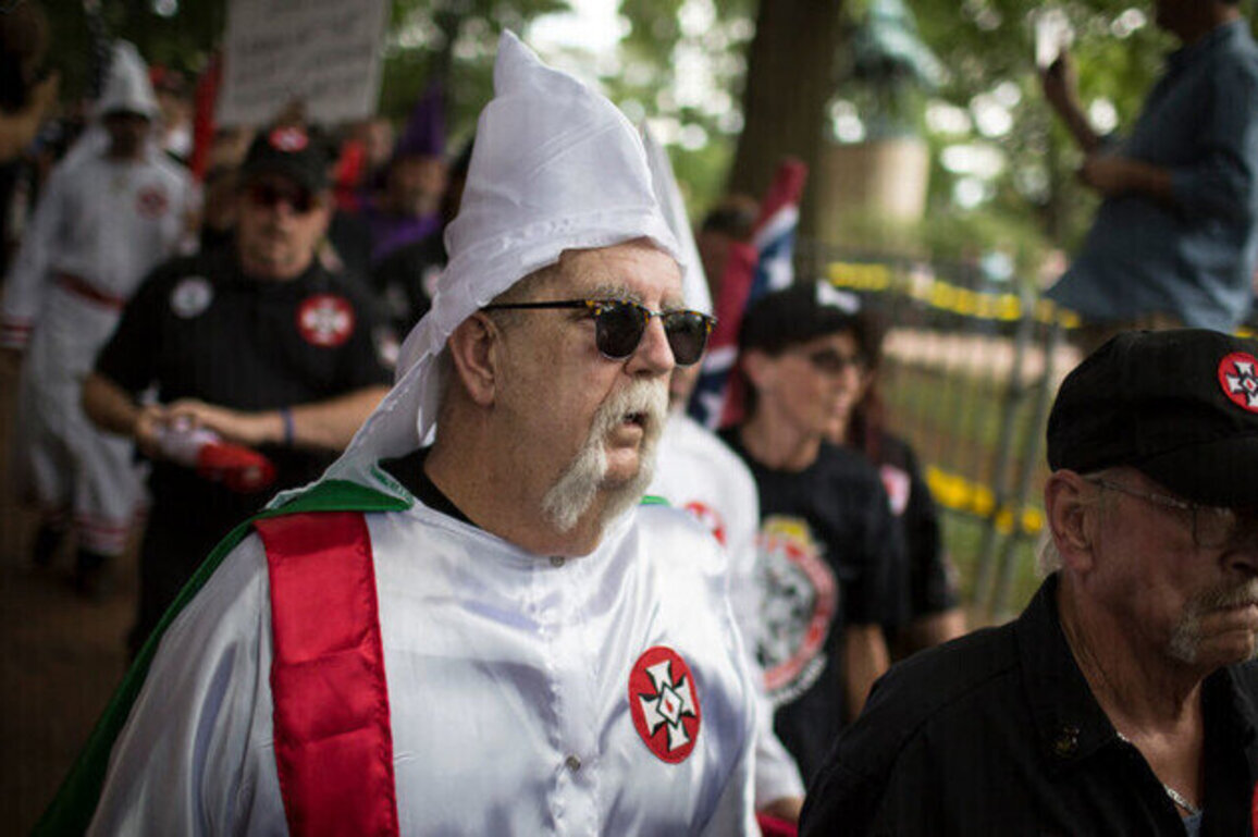 Did the Southern Poverty Law Center really fund the KKK