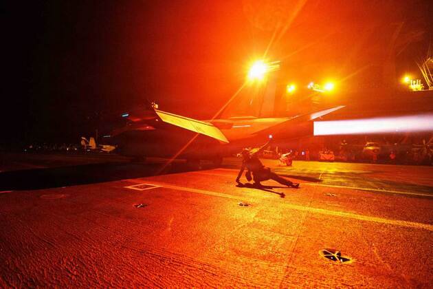US forces 'conclude' strikes on Iran for 13th consecutive night; injures 2 in Bandar Abbas