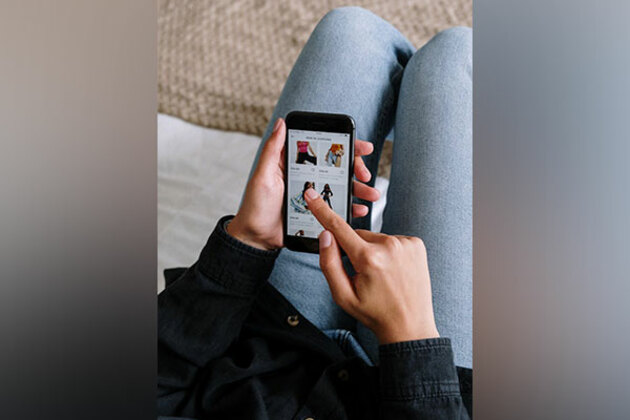 Quick commerce platforms focus shifts to revive profitability than aggressive expansion: Report