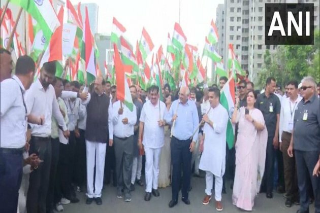 Gujarat CM leads 'Har Ghar Tiranga campaign' in Surat