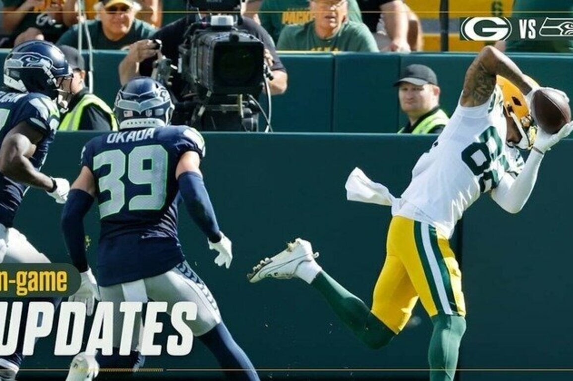 Packers lead Seahawks 20-0 at halftime