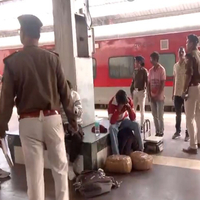 Odisha: Railway Police apprehend two men for transporting ganja allegedly to Delhi