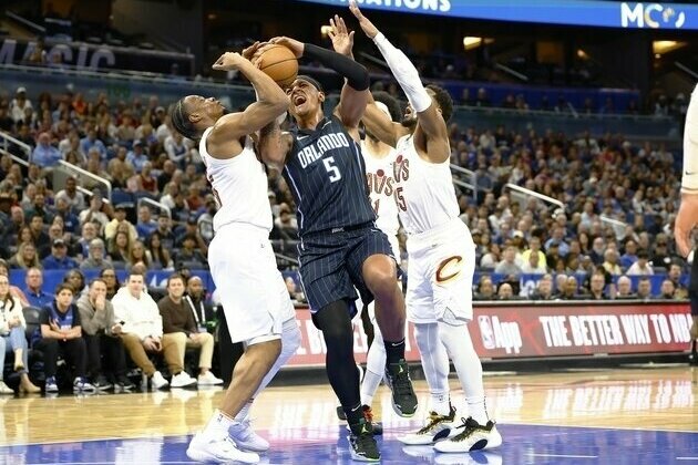 Cavaliers rout Magic for eighth consecutive victory