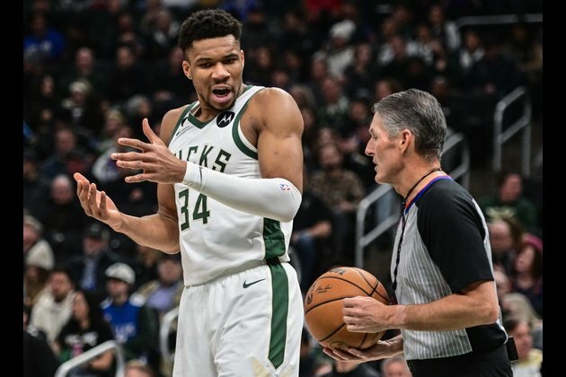 NBA roundup: Giannis Antetokounmpo nets 50 in Bucks' rout